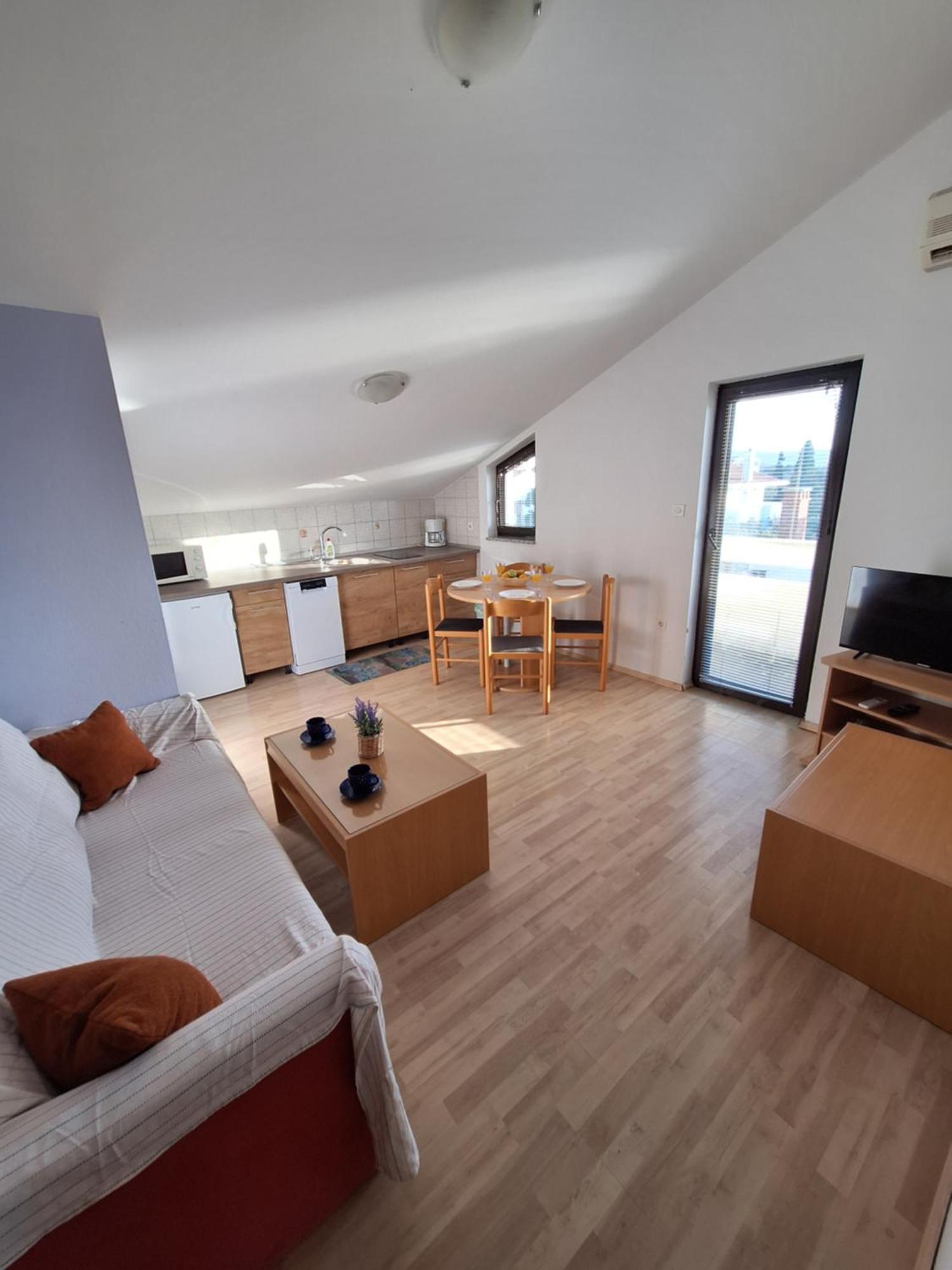 Apartmani Vukovic Punat Exteriér fotografie